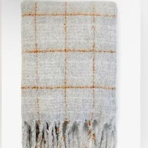 EXPRESS Fringe Blanket Scarf grey stripes mens & women’s unisex NWT discounted